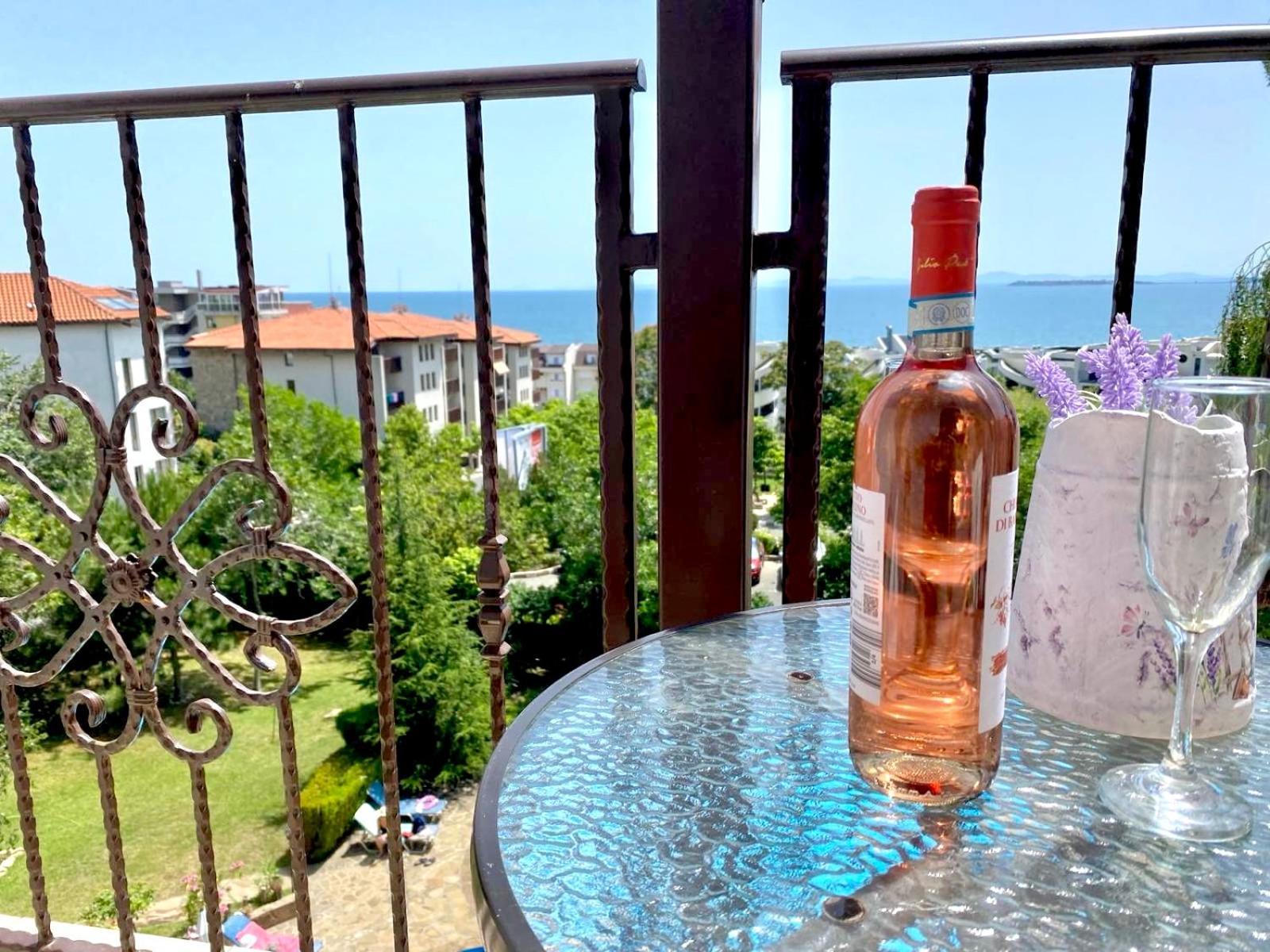 Delfin Sea View Daire Sveti Vlas Dış mekan fotoğraf